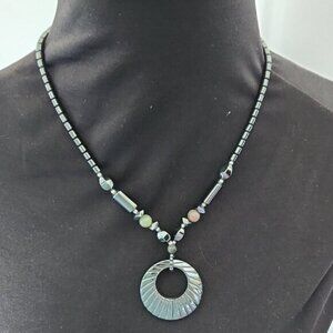 Quartz and hematite beaded necklace metallic Black